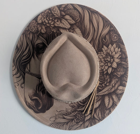 Wide Brim Hat - Heart Crown